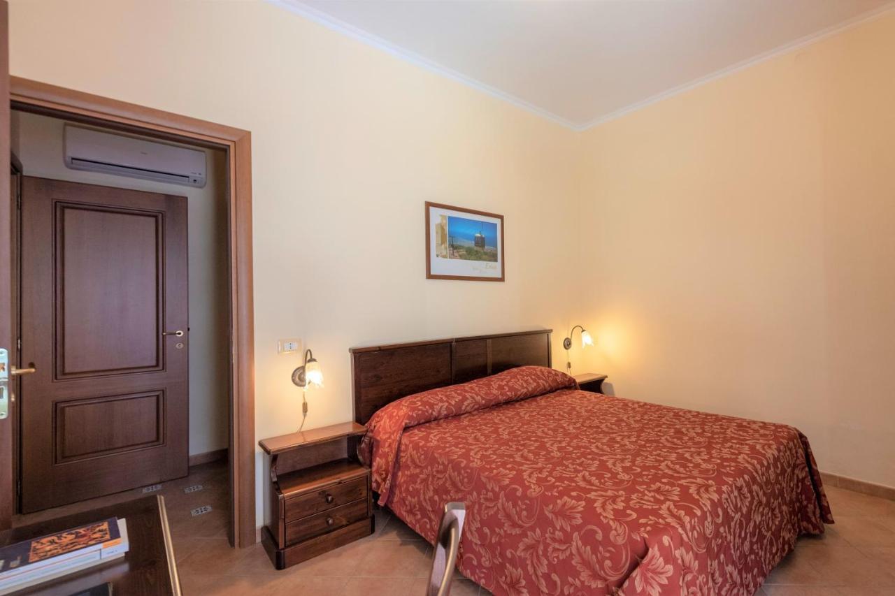 Casa Vacanze S. Marco Valderice Dış mekan fotoğraf
